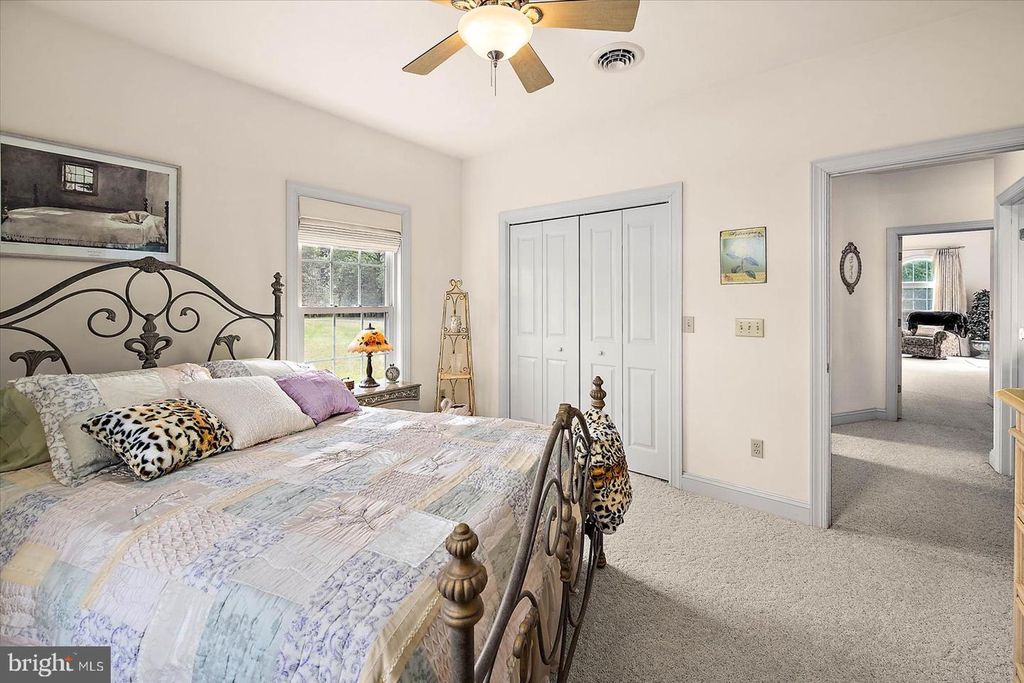 Image 31 of property listing at 5113 RIVER RD, Hurlock, MD 21643