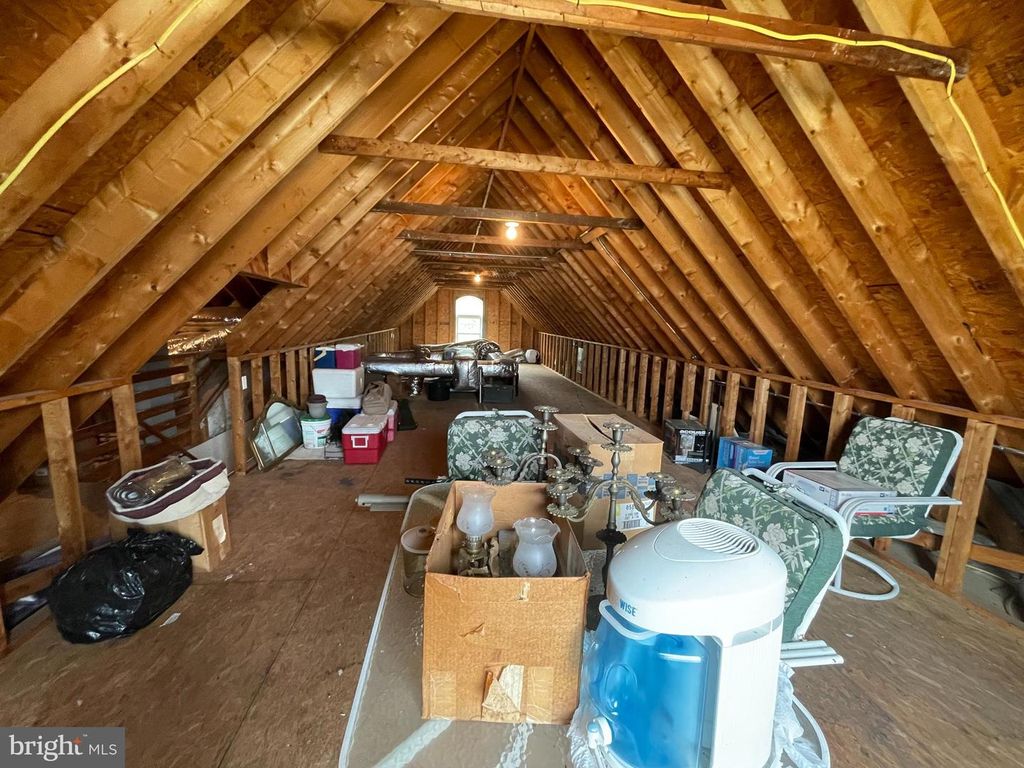 Image 55 of property listing at 5113 RIVER RD, Hurlock, MD 21643