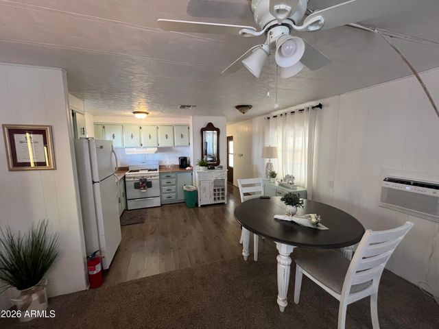 16225 N Cave Creek Road 77, Phoenix, AZ 85032