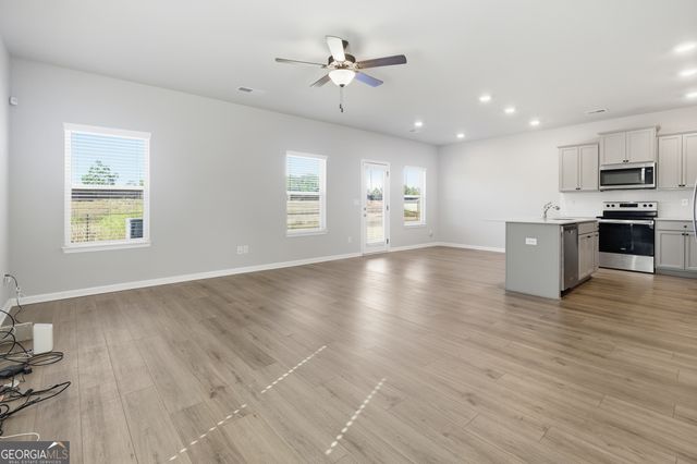 11608 Winston Drive, Hampton, GA 30228