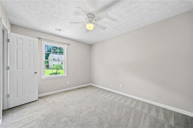 5590 Princeton Oaks Drive, Buford, GA 30518
