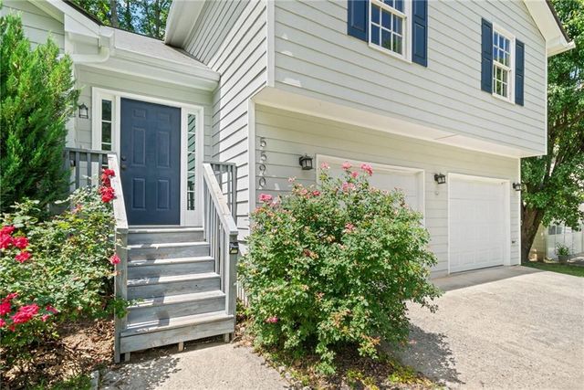 5590 Princeton Oaks Drive, Buford, GA 30518