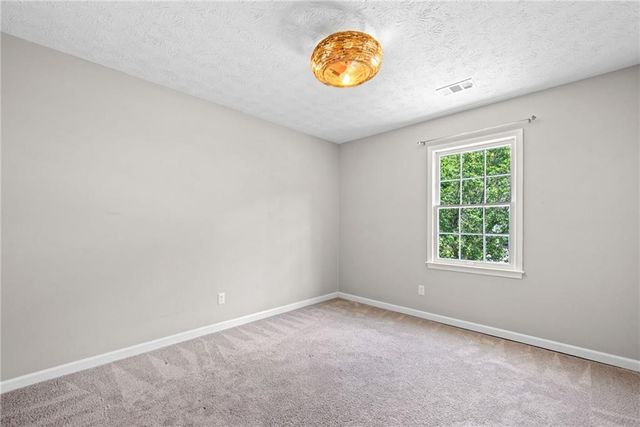 5590 Princeton Oaks Drive, Buford, GA 30518