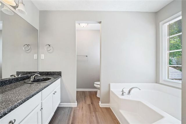 5590 Princeton Oaks Drive, Buford, GA 30518