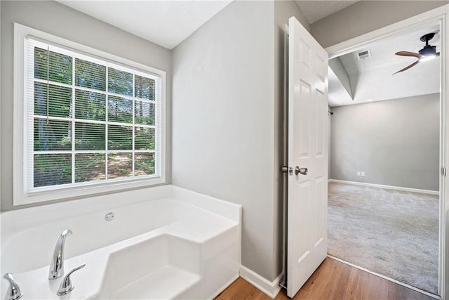 5590 Princeton Oaks Drive, Buford, GA 30518