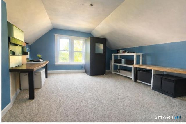 700 Laurel Avenue, Bridgeport, CT 06604