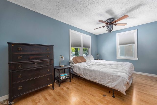 159 Inwood Boulevard, Avon Lake, OH 44012