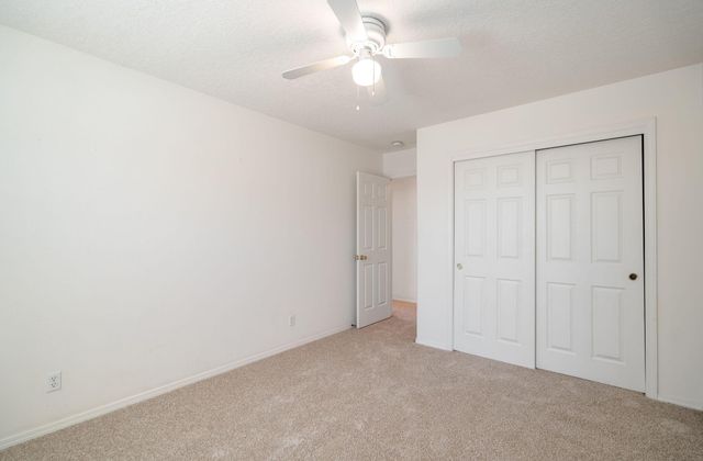 5825 Chaco Loop NE, Rio Rancho, NM 87144