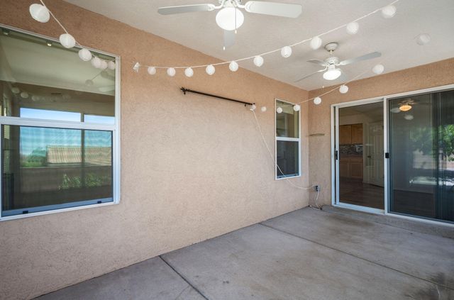 5825 Chaco Loop NE, Rio Rancho, NM 87144