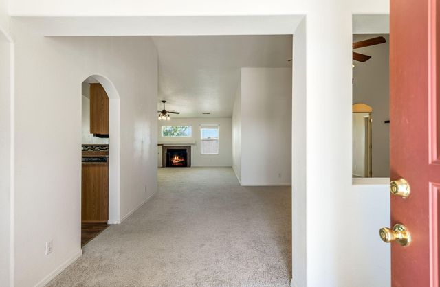 5825 Chaco Loop NE, Rio Rancho, NM 87144