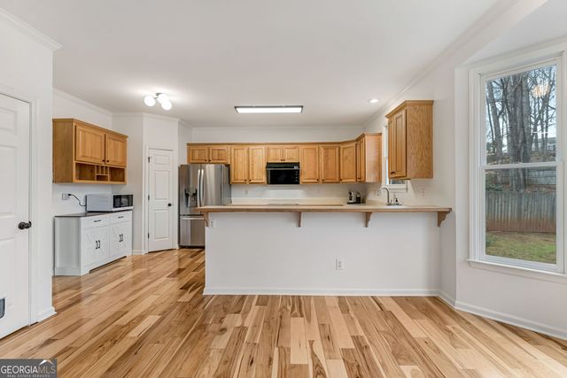 372 Wellington Point Drive, Lawrenceville, GA 30043