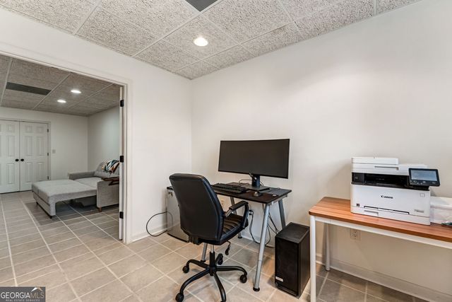 372 Wellington Point Drive, Lawrenceville, GA 30043