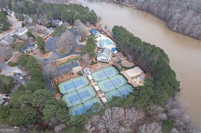 372 Wellington Point Drive, Lawrenceville, GA 30043