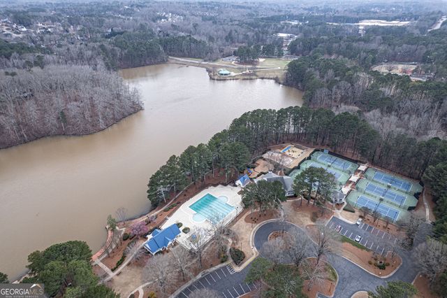 372 Wellington Point Drive, Lawrenceville, GA 30043