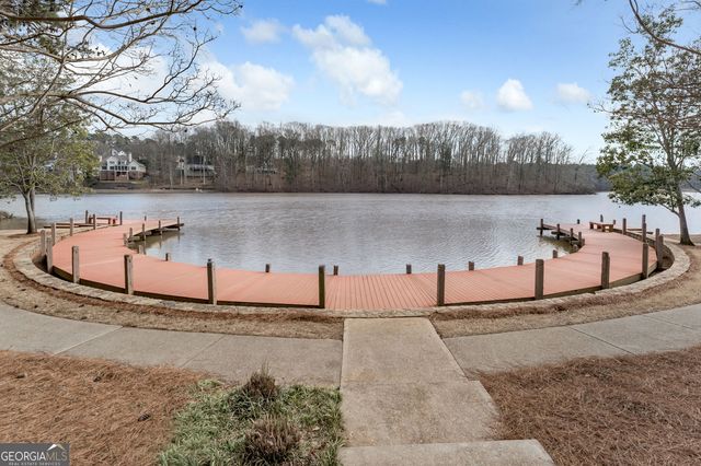 372 Wellington Point Drive, Lawrenceville, GA 30043