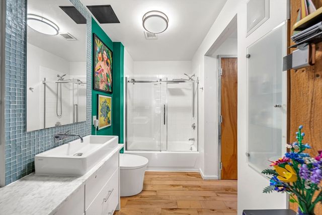 21 Wormwood St 620, Boston, MA 02210