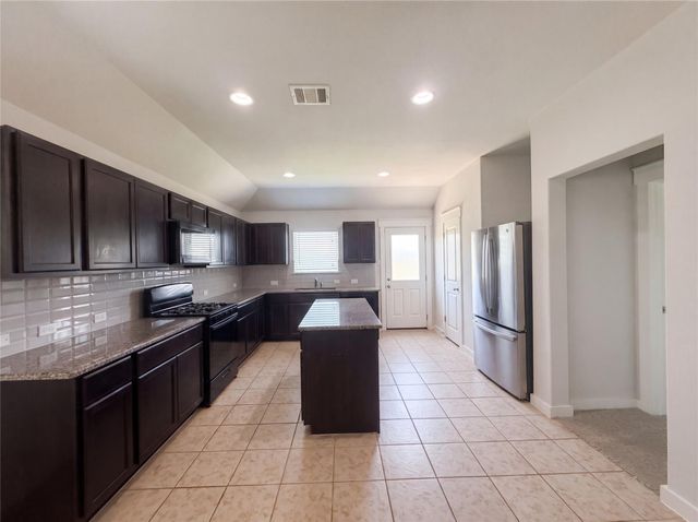 5909 Urbano BND 23, Round Rock, TX 78665
