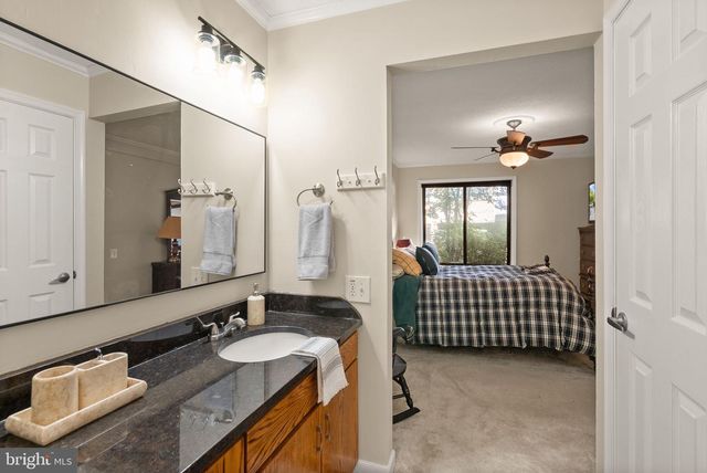 1641 KENWOOD AVE, Alexandria, VA 22302