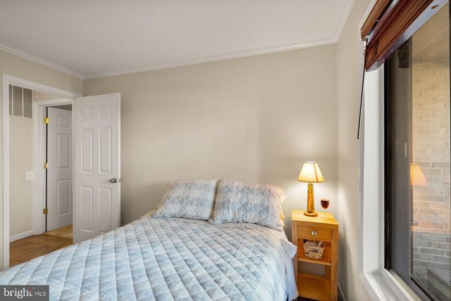 1641 KENWOOD AVE, Alexandria, VA 22302