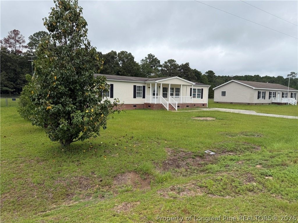 584 Red Oak Farm Road, Tar Heel, NC 28392 — exterior