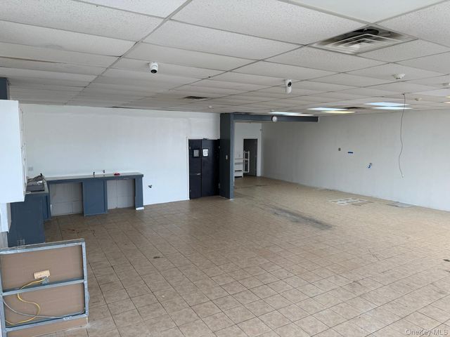 31 Route 9W, West Haverstraw, NY 10993