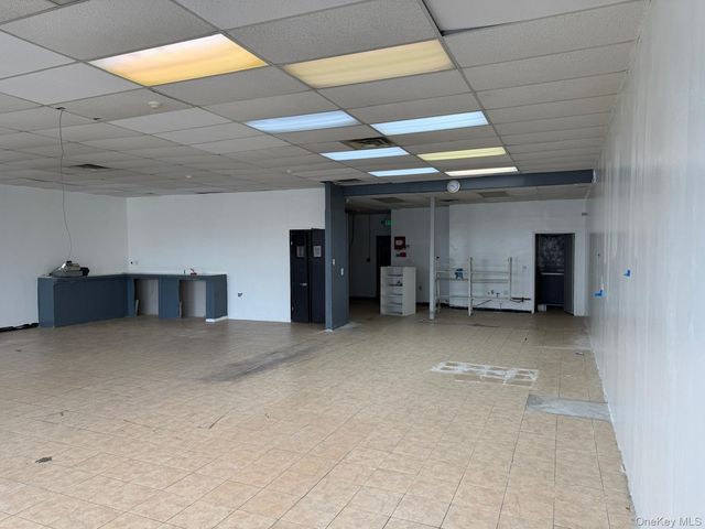 31 Route 9W, West Haverstraw, NY 10993