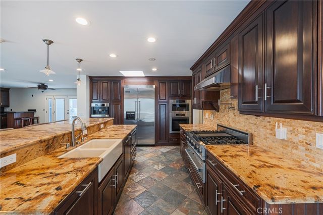 805 Ocean Avenue 6, Seal Beach, CA 90740