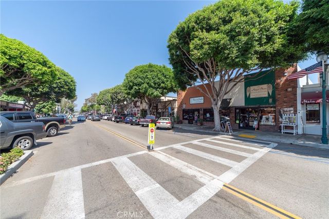 805 Ocean Avenue 6, Seal Beach, CA 90740