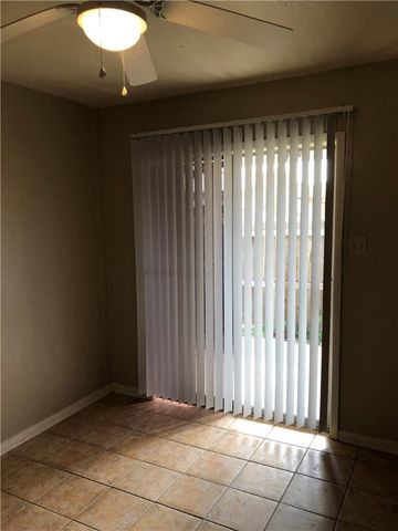 701 Wellesley B, College Station, TX 77840