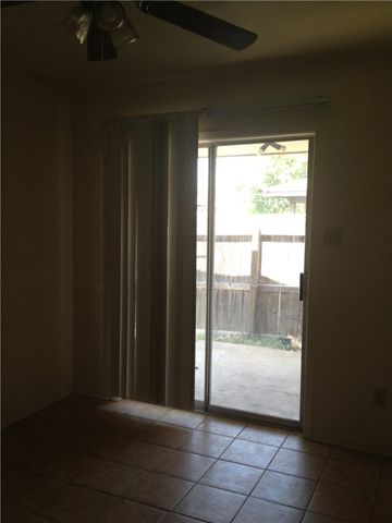 701 Wellesley B, College Station, TX 77840