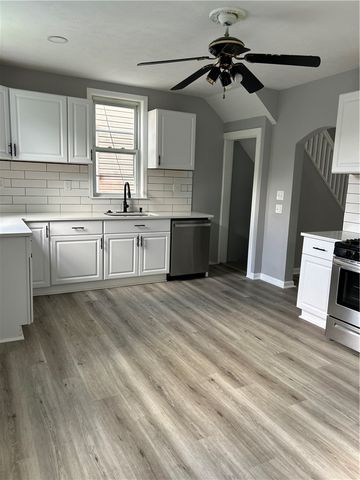 2438 Diehl Ave, Carrick, PA 15210