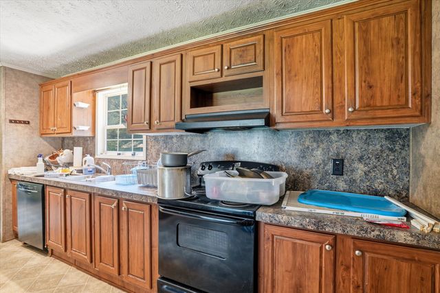 315 Tundra Lane, Ridgeville, SC 29472