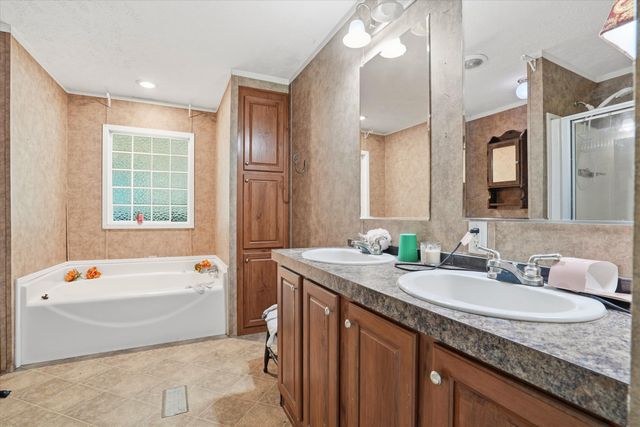 315 Tundra Lane, Ridgeville, SC 29472