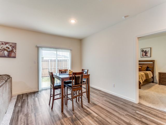 5665 Brownstone Lane, Fort Worth, TX 76036