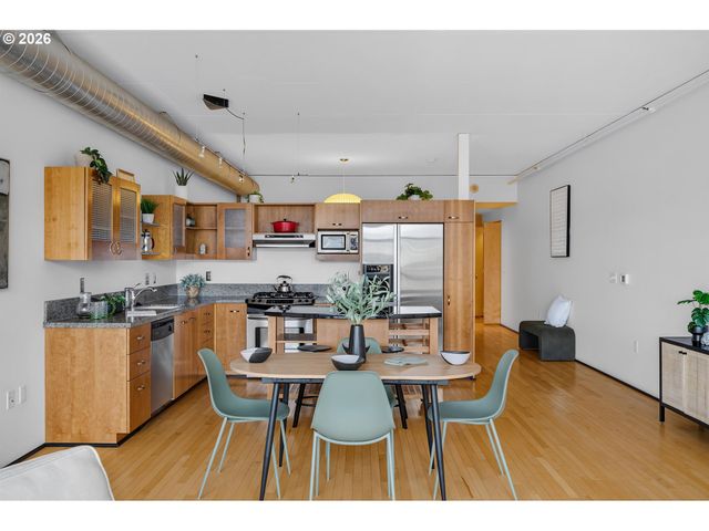 333 Nw 9TH Ave 1103, Portland, OR 97209