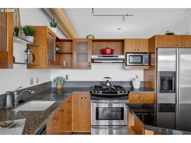 333 Nw 9TH Ave 1103, Portland, OR 97209