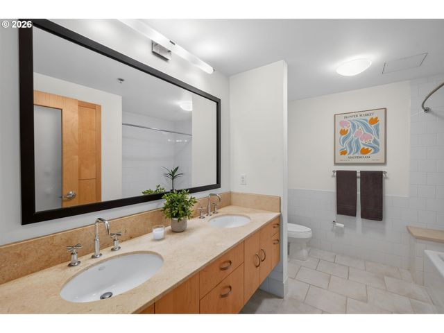 333 Nw 9TH Ave 1103, Portland, OR 97209