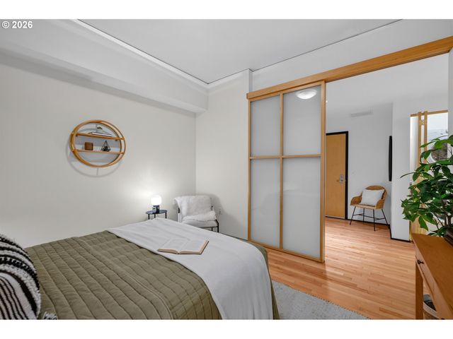 333 Nw 9TH Ave 1103, Portland, OR 97209