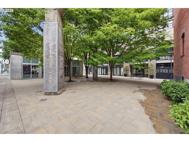 333 Nw 9TH Ave 1103, Portland, OR 97209