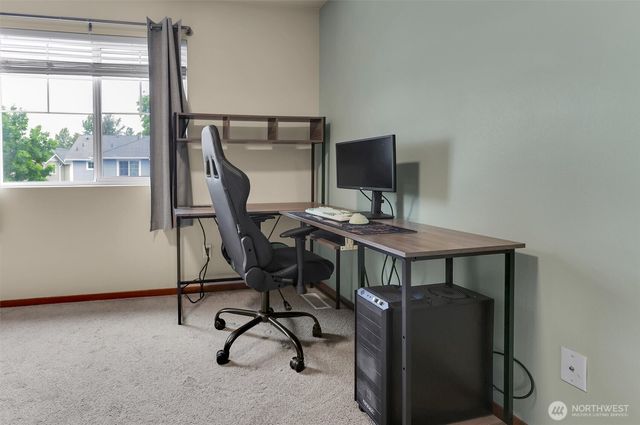 1244 S 51 Place NE, Auburn, WA 98002