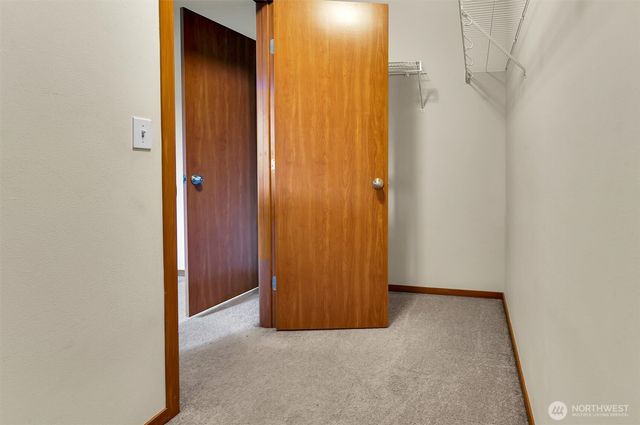 1244 S 51 Place NE, Auburn, WA 98002