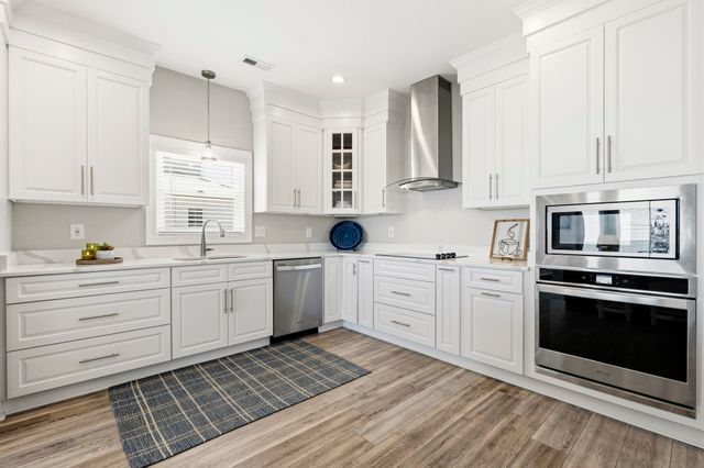 5725 N Ocean Blvd., Myrtle Beach, SC 29577
