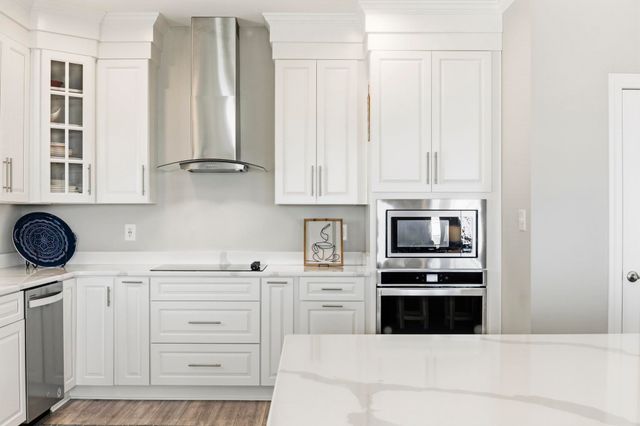 5725 N Ocean Blvd., Myrtle Beach, SC 29577