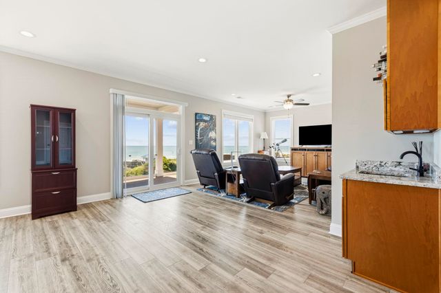 5725 N Ocean Blvd., Myrtle Beach, SC 29577