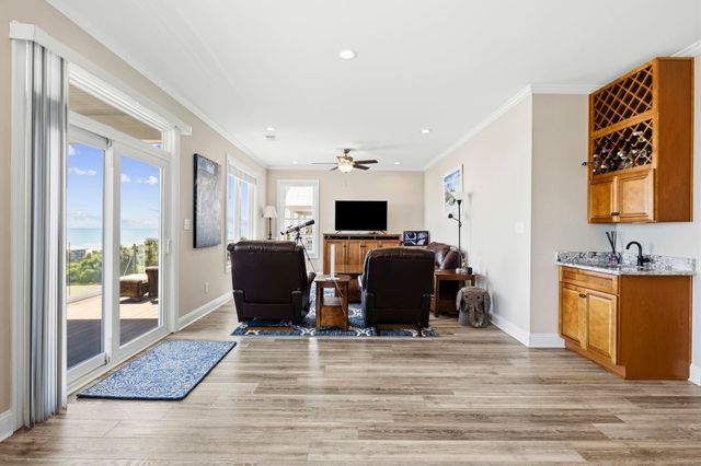 5725 N Ocean Blvd., Myrtle Beach, SC 29577