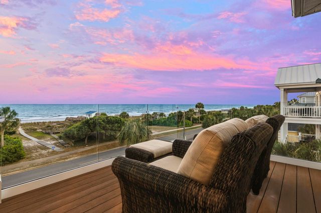 5725 N Ocean Blvd., Myrtle Beach, SC 29577