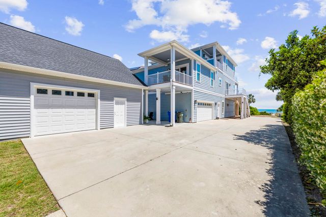 5725 N Ocean Blvd., Myrtle Beach, SC 29577