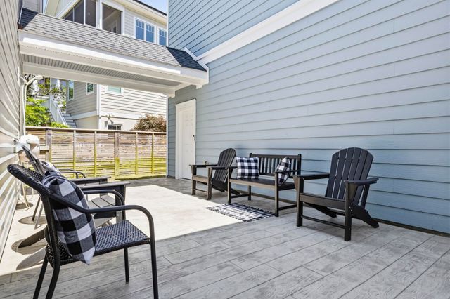 5725 N Ocean Blvd., Myrtle Beach, SC 29577