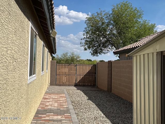 5368 W TARO Lane, Glendale, AZ 85308