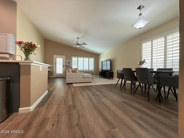 5368 W TARO Lane, Glendale, AZ 85308